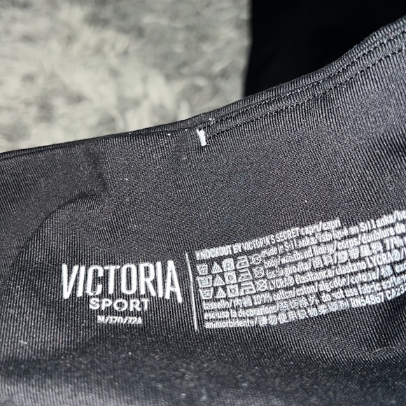 PINK Victoria Secret Black Crop Leggings W/Side Pocket - Picture 5 of 6